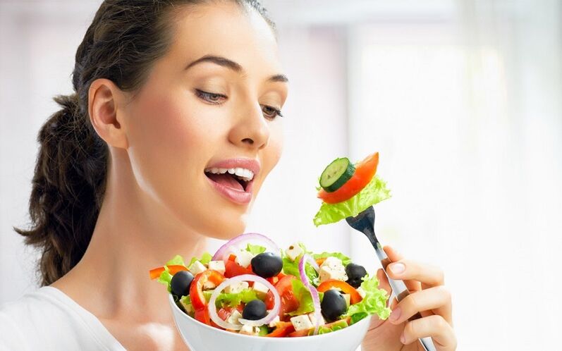 the use of vegetable salad to lose weight per week by 7 kg