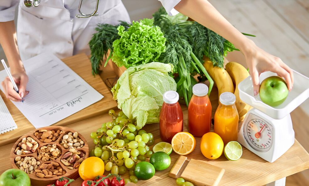 Preparation of a weekly diet based on the principles of proper nutrition. 