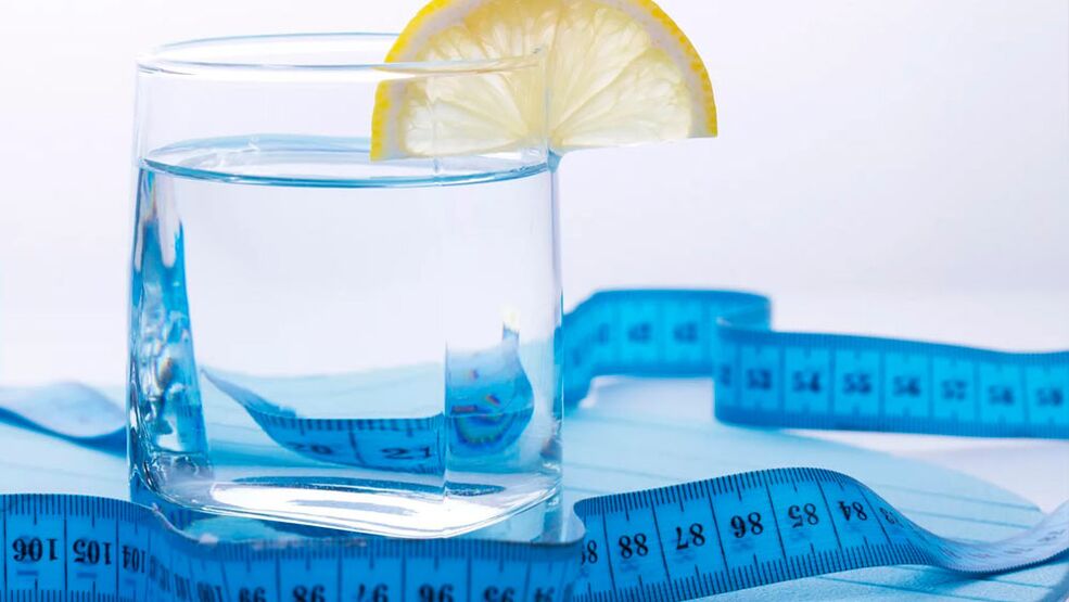 The role of water in weight loss.